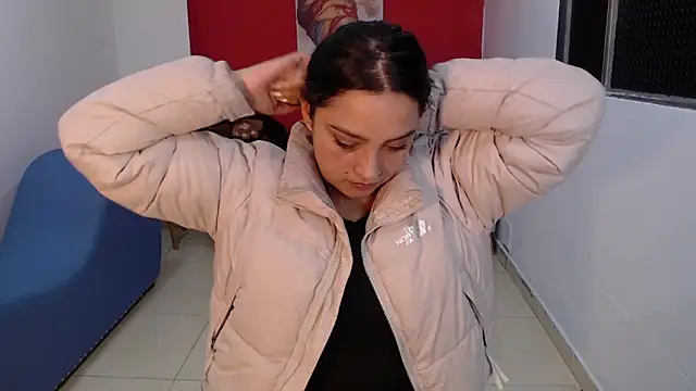 sweet ahinara online show from 10.20.25