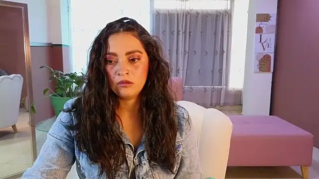 sweet ahinara online show from 12.22.25