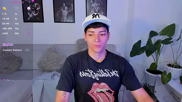 Snapshot of _JacobMiller__ chatting on 02.25.25 JacobMiller online show from 02.25.25