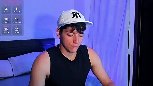 Snapshot of _JacobMiller__ chatting on 11.12.25 JacobMiller online show from 11.12.25