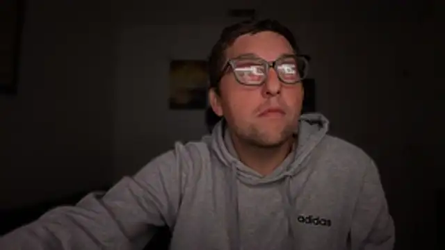 Snapshot of Milflover96 chatting on 11.02.25 Milflover96 online show from 11.02.25