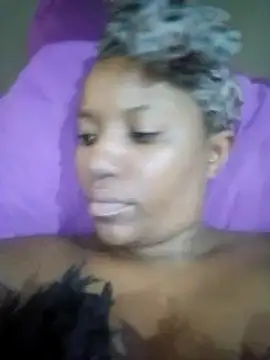 Snapshot of Coco_Nile chatting on 02.18.25 Coco Nile online show from 02.18.25