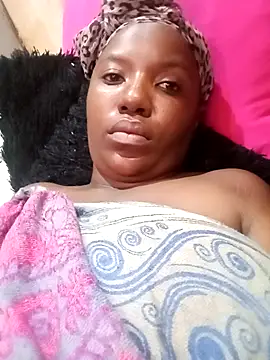 Snapshot of Coco_Nile chatting on 02.22.25 Coco Nile online show from 02.22.25