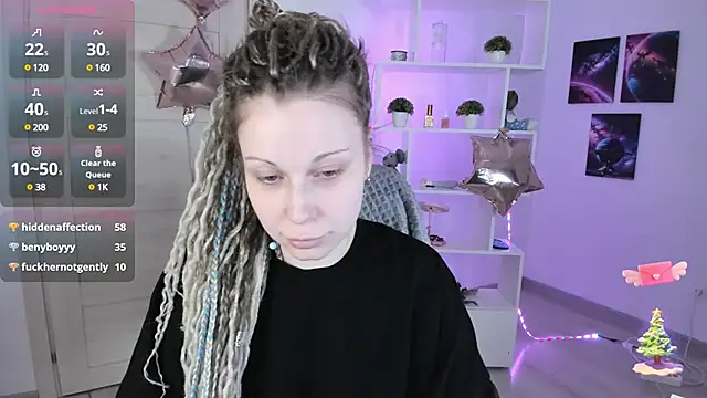 HoneySallyMoore online show from 12.08.24