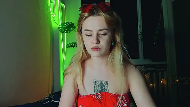 Snapshot of Alexa_Pirs chatting on 03.03.25 Alexa Pirs online show from 03.03.25