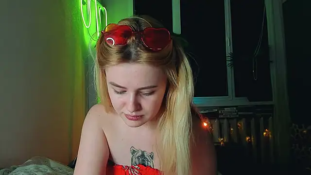 Snapshot of Alexa_Pirs chatting on 03.03.25 Alexa Pirs online show from 03.03.25