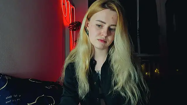 Snapshot of Alexa_Pirs chatting on 03.07.25 Alexa Pirs online show from 03.07.25