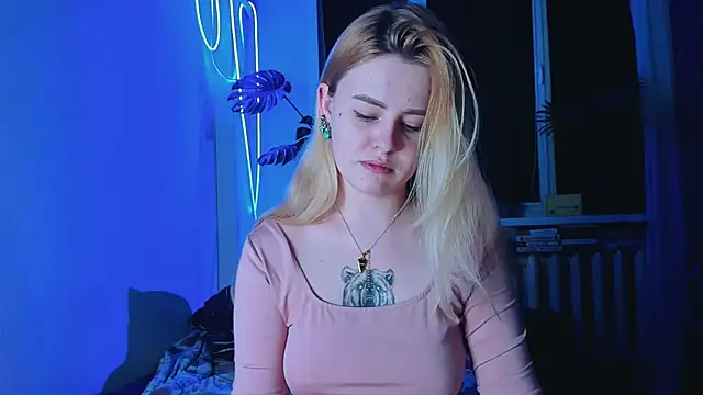 Snapshot of Alexa_Pirs chatting on 03.11.25 Alexa Pirs online show from 03.11.25