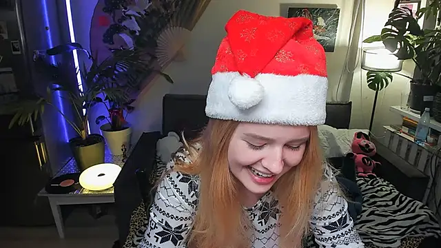 Snapshot of Alexa_Pirs chatting on 12.18.25 Alexa Pirs online show from 12.18.25