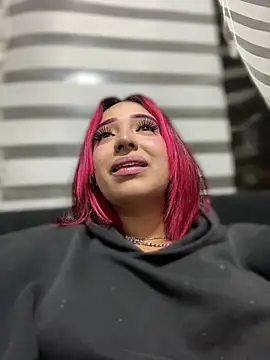 Scarlett-LS online show from 02.24.25