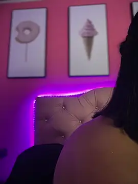 Scarlett-LS online show from 11.17.25