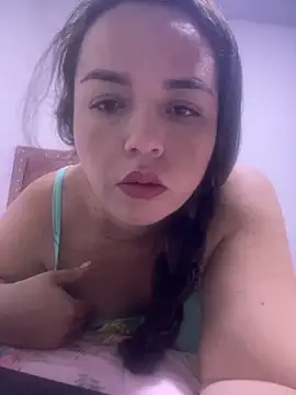 Snapshot of francy20 chatting on 10.16.25 francy20 online show from 10.16.25