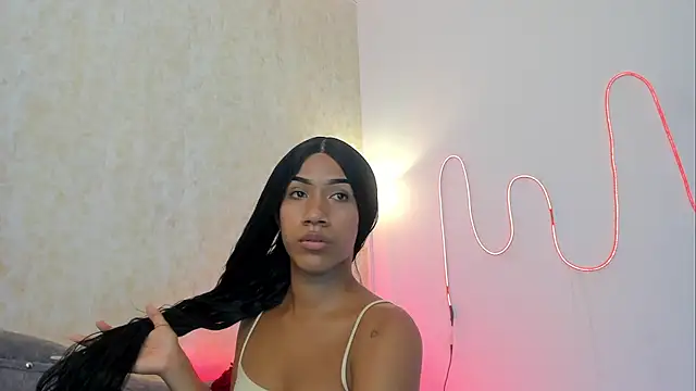 AntoniSantoss online show from 10.22.25