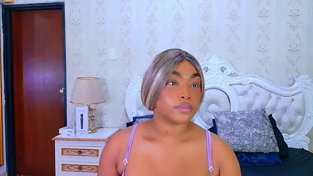 TianahGlow online show from 11.12.25