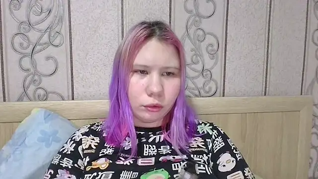 Little kitsune1707 online show from 12.04.25