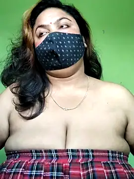 Snapshot of rani130 chatting on 12.04.25 rani130 online show from 12.04.25