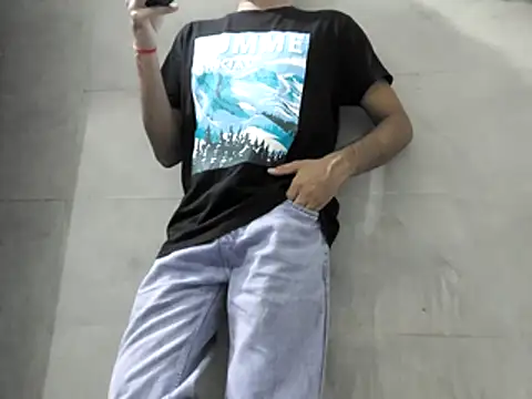 Lustyluckyy online show from 10.26.25