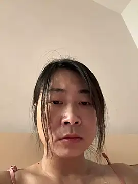 Snapshot of jinj-a chatting on 02.26.25 jinj-a online show from 02.26.25