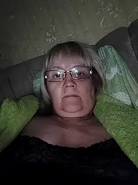 Violet5364 online show from 11.26.25