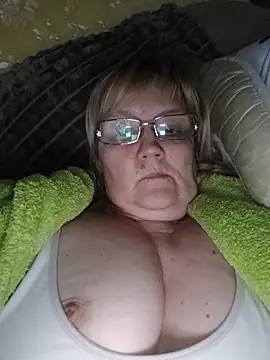 Violet5364 online show from 04.28.26