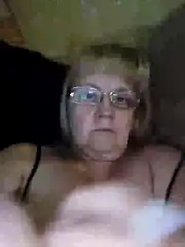 Snapshot of Violet5364 chatting on 06.13.26 Violet5364 online show from 06.13.26