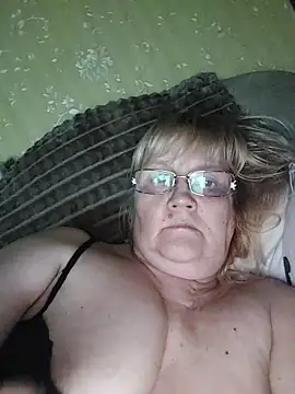 Snapshot of Violet5364 chatting on 06.18.26 Violet5364 online show from 06.18.26