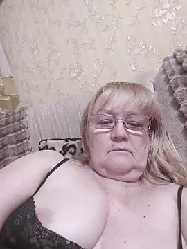Snapshot of Violet5364 chatting on 06.26.26 Violet5364 online show from 06.26.26