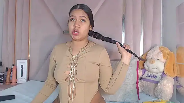 EvansDarling online show from 12.03.25