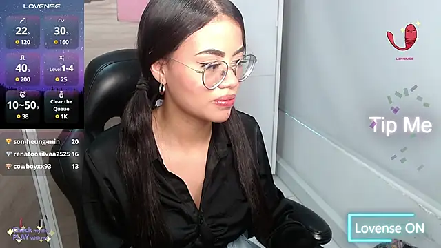 Snapshot of Sussan_love01 chatting on 03.21.25 Sussan love01 online show from 03.21.25