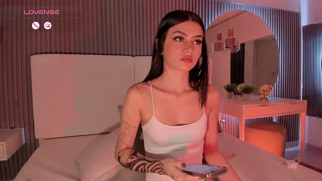 Giselle royy online show from 11.11.25