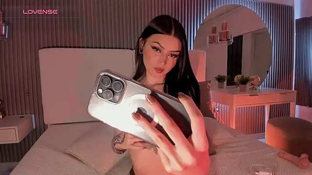 Giselle royy online show from 11.13.25