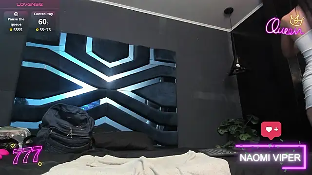 Naomii Viper online show from 03.11.26