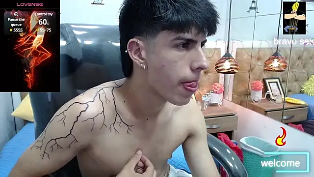 Estiv18  online show from 03.06.25