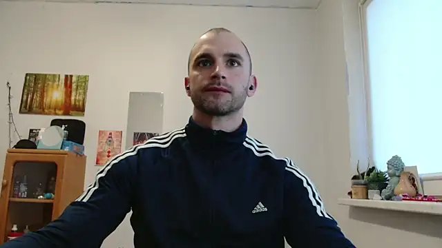 OskarBreno online show from 04.29.26