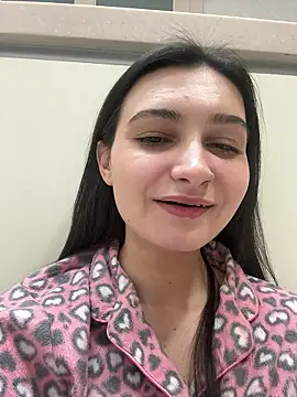 lunalovelee online show from 01.13.26