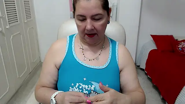Snapshot of leonela_69 chatting on 06.18.26 leonela 69 online show from 06.18.26