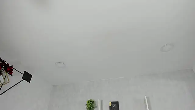 Snapshot of EmiliaRose_ chatting on 09.16.25 EmiliaRose online show from 09.16.25