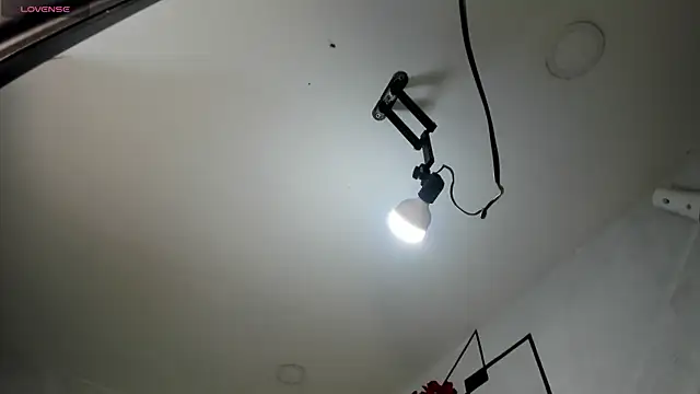 Snapshot of EmiliaRose_ chatting on 09.17.25 EmiliaRose online show from 09.17.25