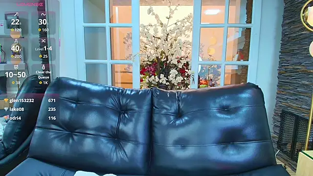 miss   megan online show from 11.22.25