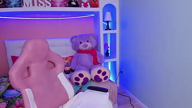 miss   megan online show from 02.28.26