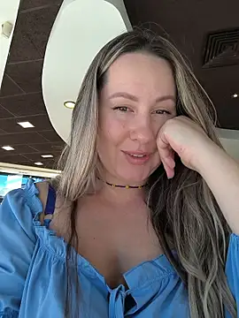 Mona Plus online show from 01.11.26