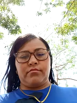 Snapshot of promiscuous-indecent-momm chatting on 02.25.25 promiscuous-indecent-momm online show from 02.25.25