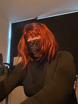 Snapshot of Bleueyez007 chatting on 09.21.25 Bleueyez007 online show from 09.21.25