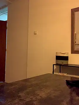 Bleueyez007 online show from 11.27.25