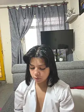 ZafiroKlein online show from 09.18.25