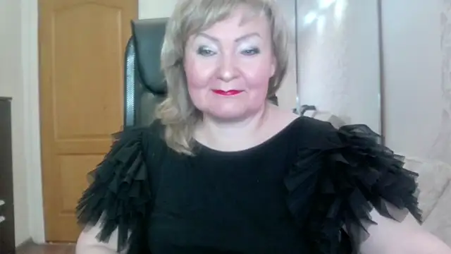 Snapshot of Victoria_secrets_ chatting on 06.06.26 Victoria secrets online show from 06.06.26