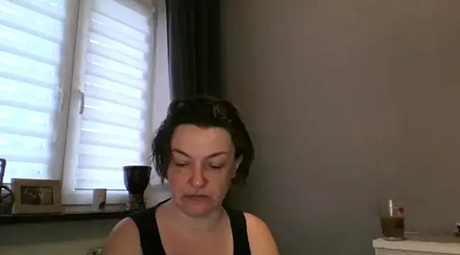 EleanoraMILF online show from 02.25.25