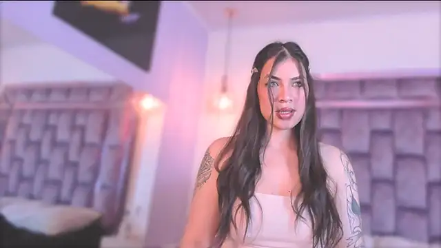 Snapshot of Annie_rhoades chatting on 02.22.25 Annie rhoades online show from 02.22.25