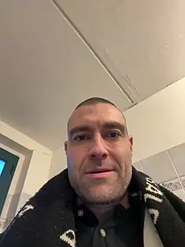 Snapshot of Jackcazzone_82 chatting on 02.25.25 Jackcazzone 82 online show from 02.25.25