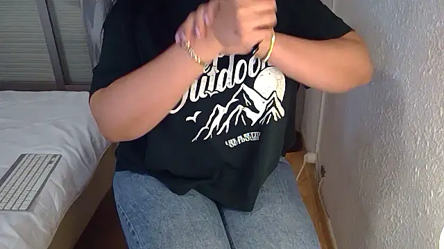 Halima misshotpussy13 online show from 03.03.26